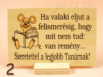 Fatábla kis talpas 10x7cm