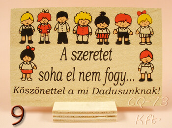 Fatábla kis talpas 10x7cm