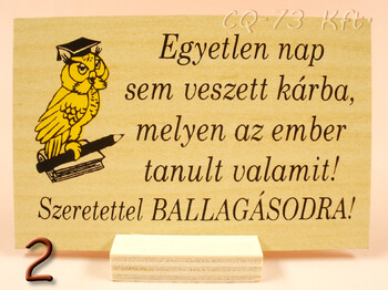 Fatábla kis talpas 10x7cm