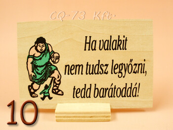 Fatábla kis talpas 10x7cm
