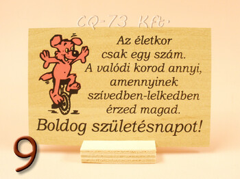 Fatábla kis talpas 10x7cm