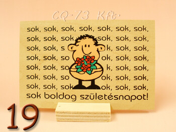 Fatábla kis talpas 10x7cm